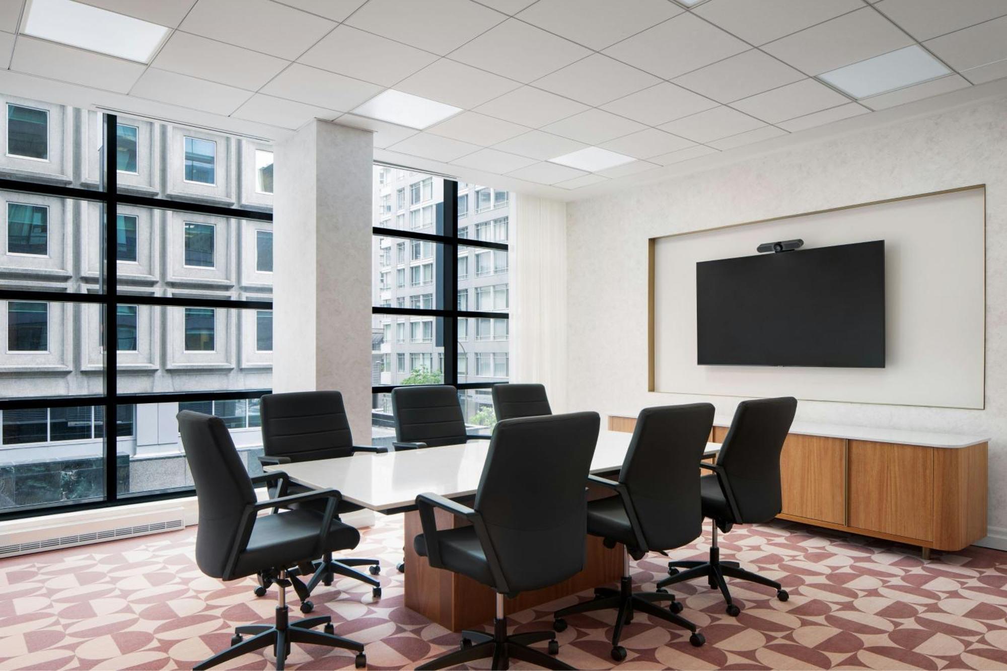 Honeyrose Hotel, Montreal, A Tribute Portfolio Hotel Buitenkant foto A meeting room at the Westin Boston Seaport District